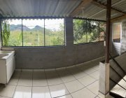 Casa em Residencial Centro da Serra. Ótima localização!