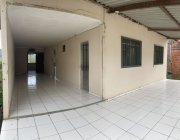 Casa em Residencial Centro da Serra. Ótima localização!