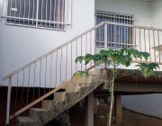 Casa residencial no Centro da Serra