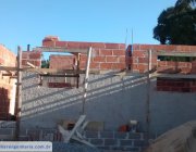 1ª CASA NO BAIRRO VILA PETRÔNIO - CARIACICA E.S.